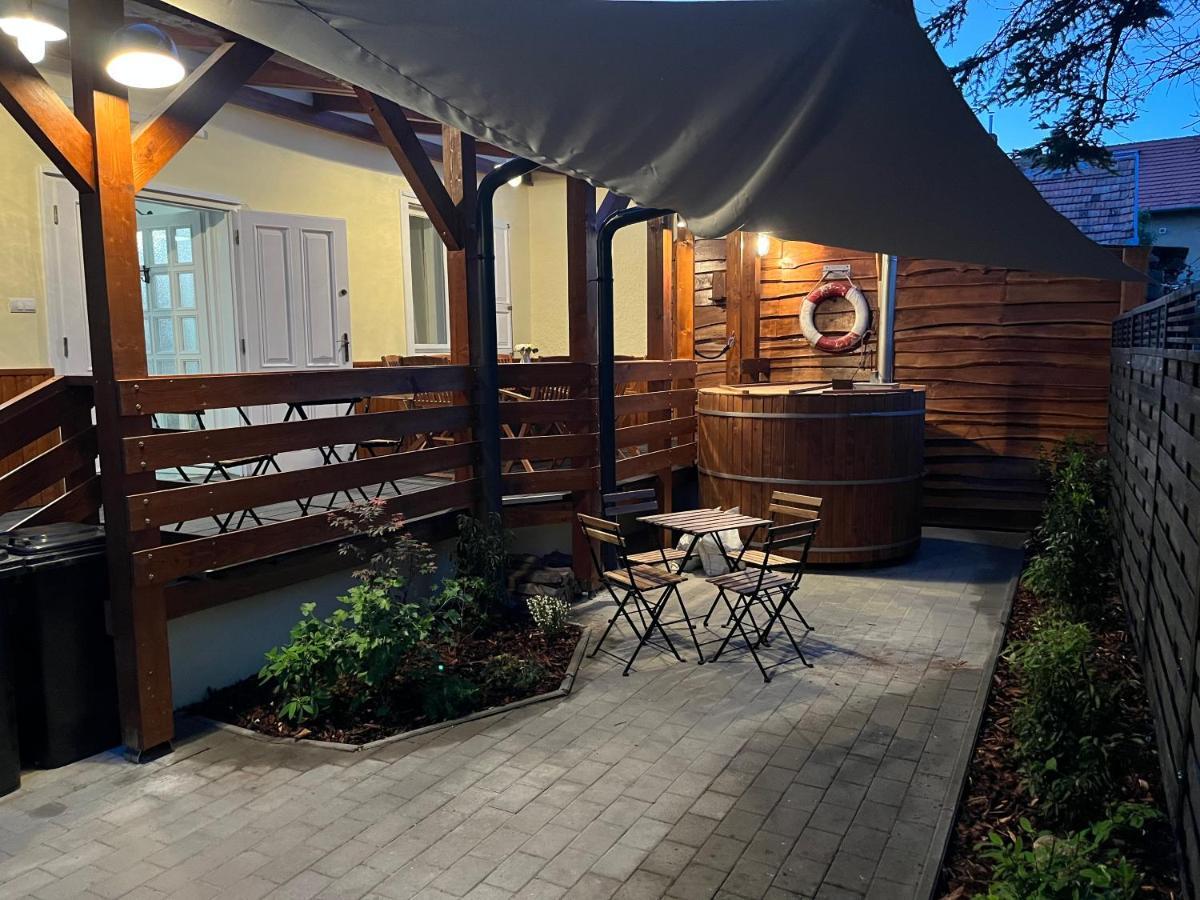 Peter Dock Boutique Villa Keszthely Ngoại thất bức ảnh